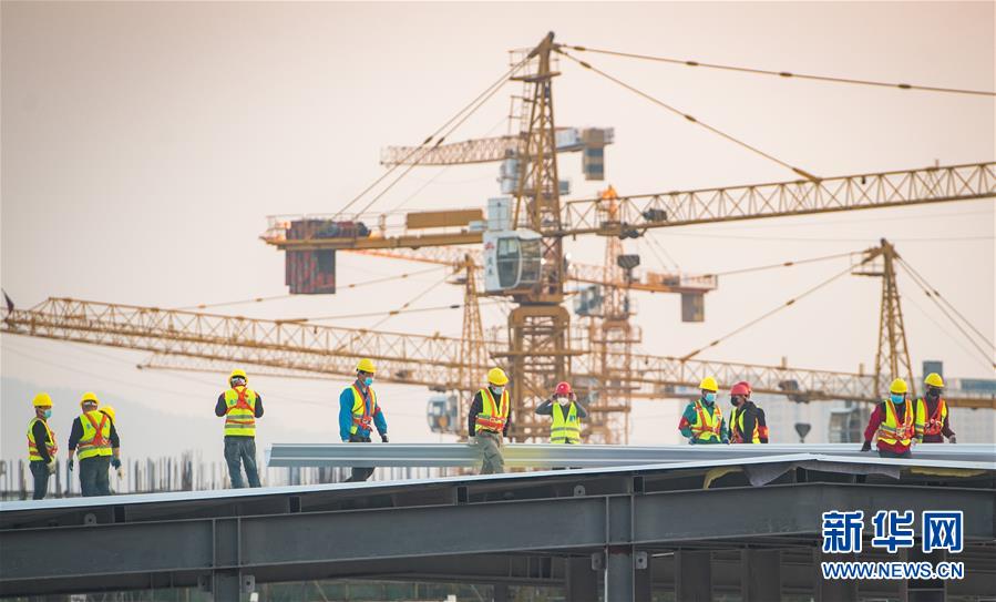 (新華全媒頭條·圖文互動(dòng))(3)命運(yùn)與共 共克時(shí)艱——戰(zhàn)“疫”中的中國與世界