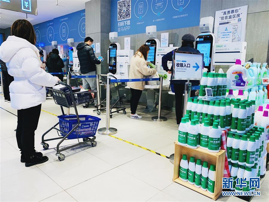 （圖文互動(dòng)）（2）吃粉擼串，商圈&ldquo;打卡&rdquo;，動(dòng)車出廠&mdash;&mdash;湖南&ldquo;標(biāo)簽&rdquo;復(fù)蘇記