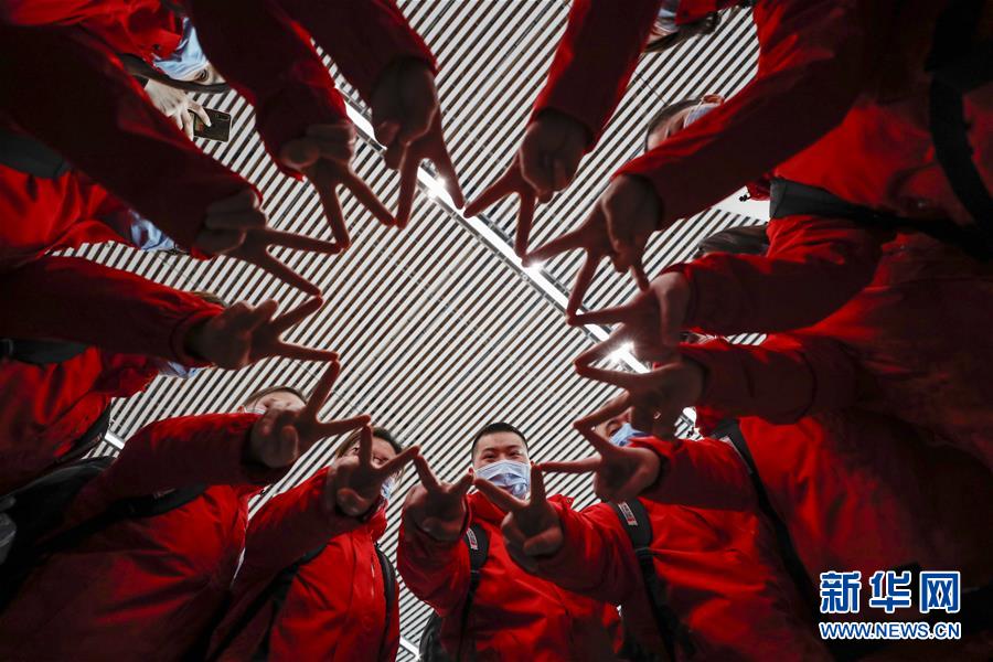 （聚焦疫情防控&middot;對(duì)口支援19省份在奮戰(zhàn)&middot;圖文互動(dòng)）（4）&ldquo;當(dāng)我們摘下口罩，看到彼此勝利的微笑&rdquo;&mdash;&mdash;重慶對(duì)口支援孝感市抗擊疫情紀(jì)實(shí)