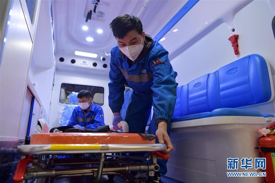 （在習(xí)近平新時代中國特色社會主義思想指引下&mdash;&mdash;新時代新作為新篇章&middot;習(xí)近平總書記關(guān)切事&middot;圖文互動）（8）不放松！&mdash;&mdash;各地努力抓緊抓實(shí)抓細(xì)疫情防控