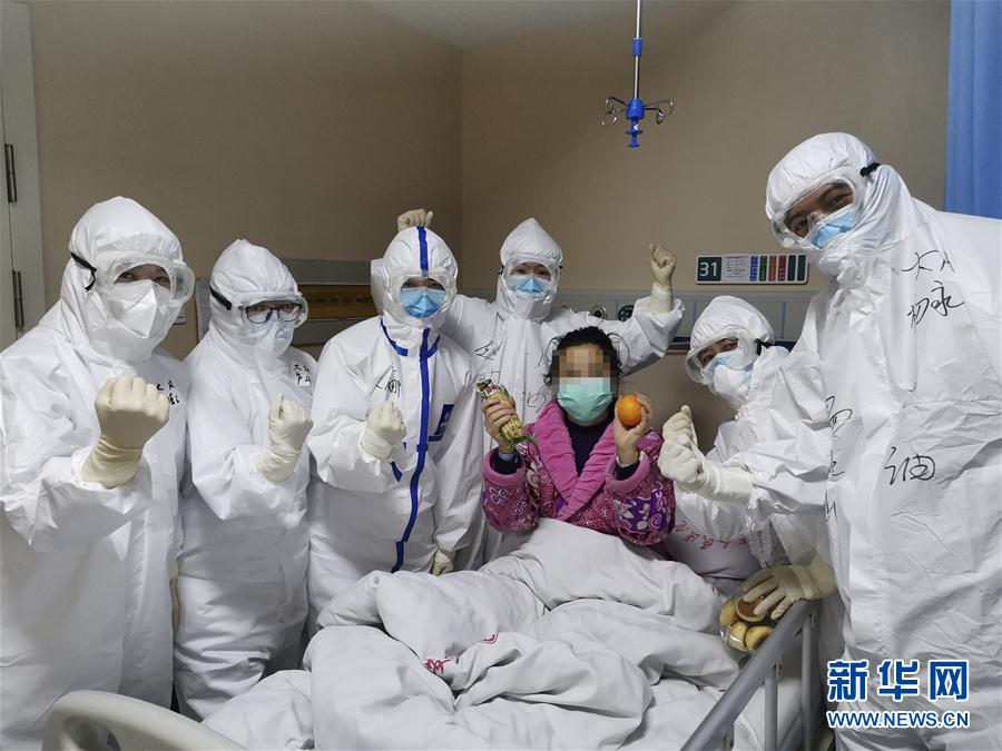 （在習(xí)近平新時代中國特色社會主義思想指引下&mdash;&mdash;新時代新作為新篇章&middot;習(xí)近平總書記關(guān)切事&middot;圖文互動）（10）不放松！&mdash;&mdash;各地努力抓緊抓實(shí)抓細(xì)疫情防控