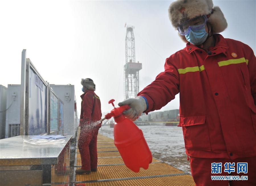 （圖文互動）（1）大慶油田：一手抓防疫，一手抓生產(chǎn)