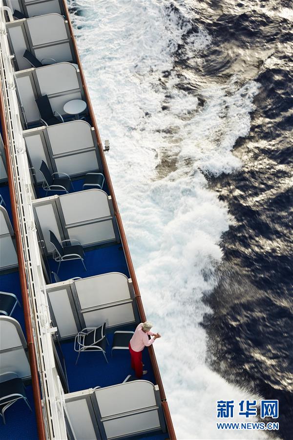 （國際&middot;圖文互動(dòng)）（3）發(fā)生新冠疫情的&ldquo;至尊公主&rdquo;號(hào)郵輪將?？颗f金山灣區(qū)