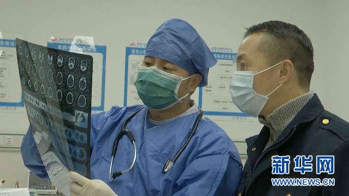 (圖文互動)(2)醫(yī)生馳援湖北抗疫情:“女兒的畫就是最大的慰藉”