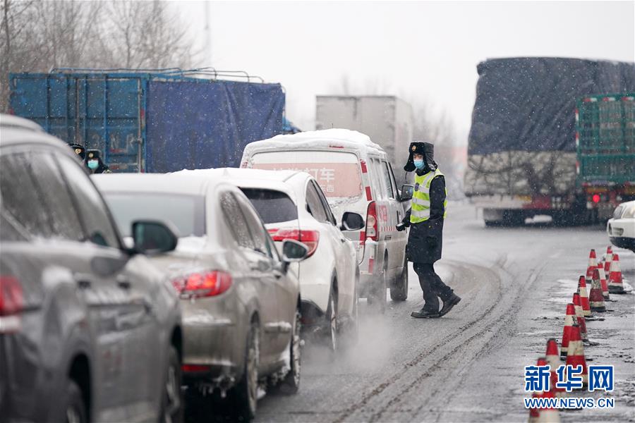 （新華全媒頭條&middot;圖文互動）（1）暢通復(fù)工復(fù)產(chǎn)&ldquo;生命線&rdquo;&mdash;&mdash;全國恢復(fù)正常交通運輸秩序