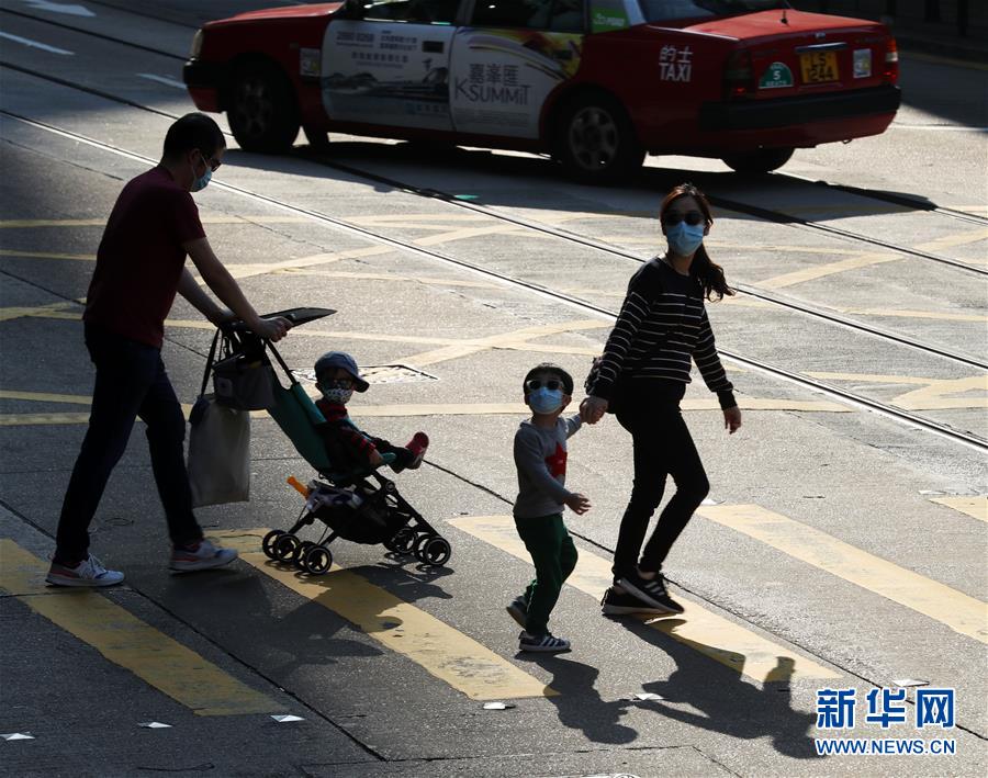 (XHDW·圖文互動(dòng))(5)疫情下的香港:艱難卻充滿(mǎn)希望