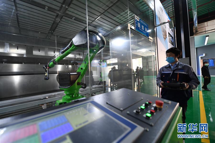 （聚焦復(fù)工復(fù)產(chǎn)&middot;圖文互動(dòng)）（2）記者手記：戰(zhàn)&ldquo;疫&rdquo;中增長(zhǎng)，這些企業(yè)做對(duì)了什么？