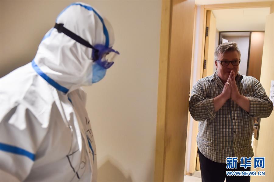 （聚焦疫情防控&middot;圖文互動(dòng)）（1）&ldquo;感謝你們，讓我感到很踏實(shí)！&rdquo;&mdash;&mdash;北京入境人員轉(zhuǎn)運(yùn)及隔離點(diǎn)見(jiàn)聞