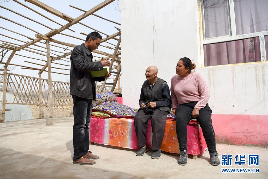 (決戰(zhàn)決勝脫貧攻堅(jiān)·圖文互動(dòng))(7)決戰(zhàn)昆侖——新疆聚焦10個(gè)未摘帽縣展開深度貧困攻堅(jiān)戰(zhàn)