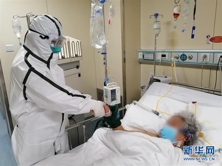 （一線抗疫群英譜&middot;圖文互動(dòng)）（6）沖鋒在首都戰(zhàn)&ldquo;疫&rdquo;最前沿&mdash;&mdash;解放軍總醫(yī)院第五醫(yī)學(xué)中心感染病醫(yī)學(xué)部戰(zhàn)&ldquo;疫&rdquo;記事