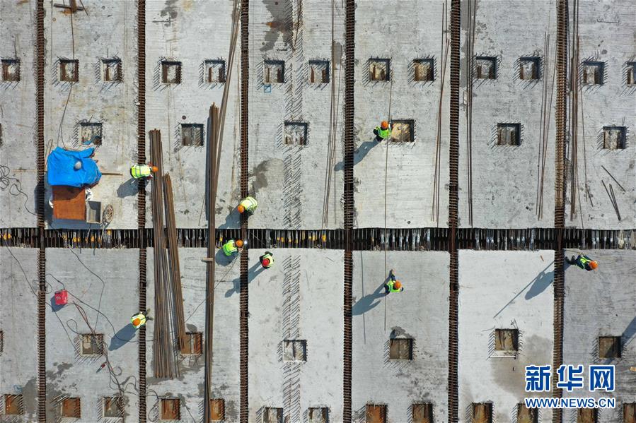 (新華全媒頭條·圖文互動(dòng))(7)沖寒已覺東風(fēng)暖——記習(xí)近平總書記在浙江調(diào)研疫情防控和復(fù)工復(fù)產(chǎn)