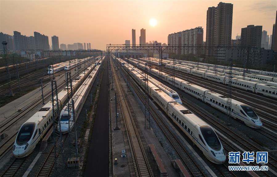 （新華全媒頭條&middot;圖文互動）（6）武漢重啟，不負春天&mdash;&mdash;寫在武漢&ldquo;解封&rdquo;之際