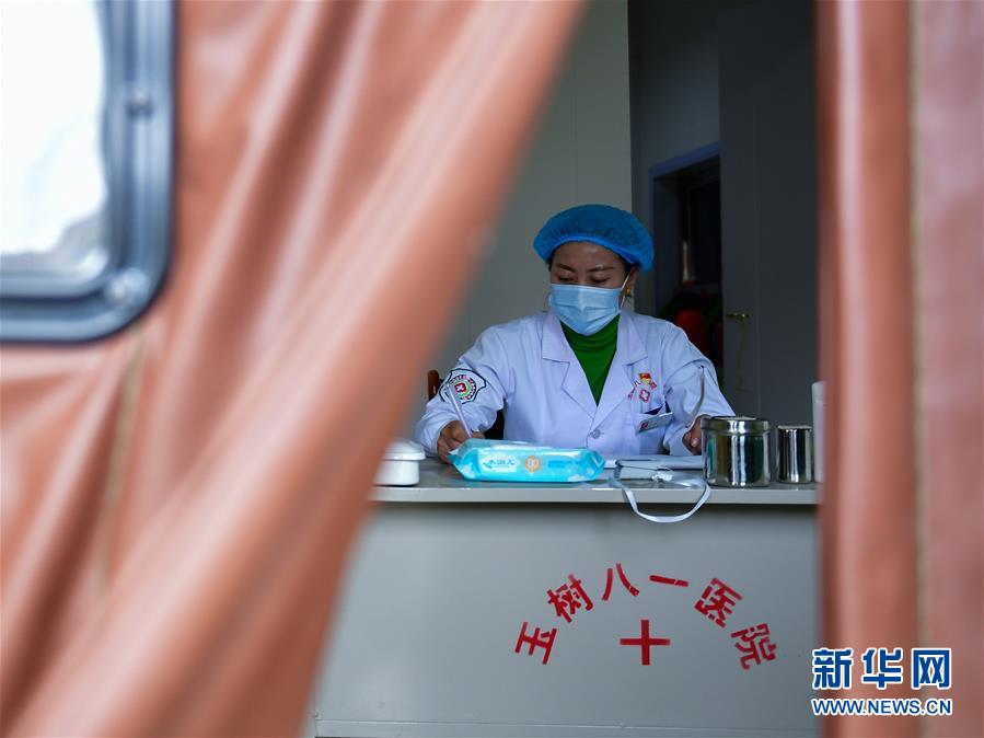 （新華全媒頭條&middot;圖文互動(dòng)）（1）三江之源見證中國(guó)奇跡&mdash;&mdash;寫在玉樹地震10周年之際