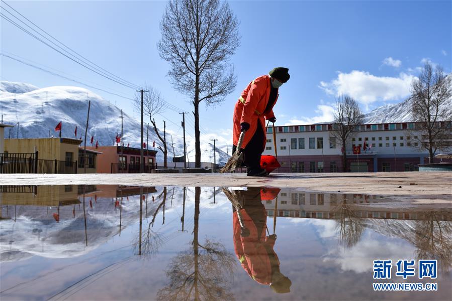（新華全媒頭條&middot;圖文互動(dòng)）（4）三江之源見證中國(guó)奇跡&mdash;&mdash;寫在玉樹地震10周年之際