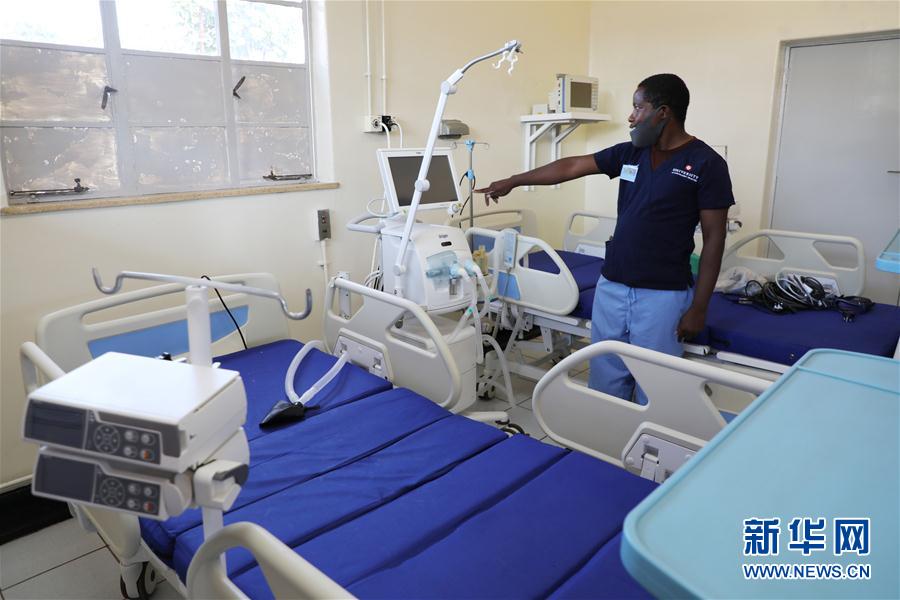 （國(guó)際疫情&middot;圖文互動(dòng)）（4）通訊：津巴布韋&ldquo;抗疫戰(zhàn)場(chǎng)&rdquo;上的中國(guó)力量