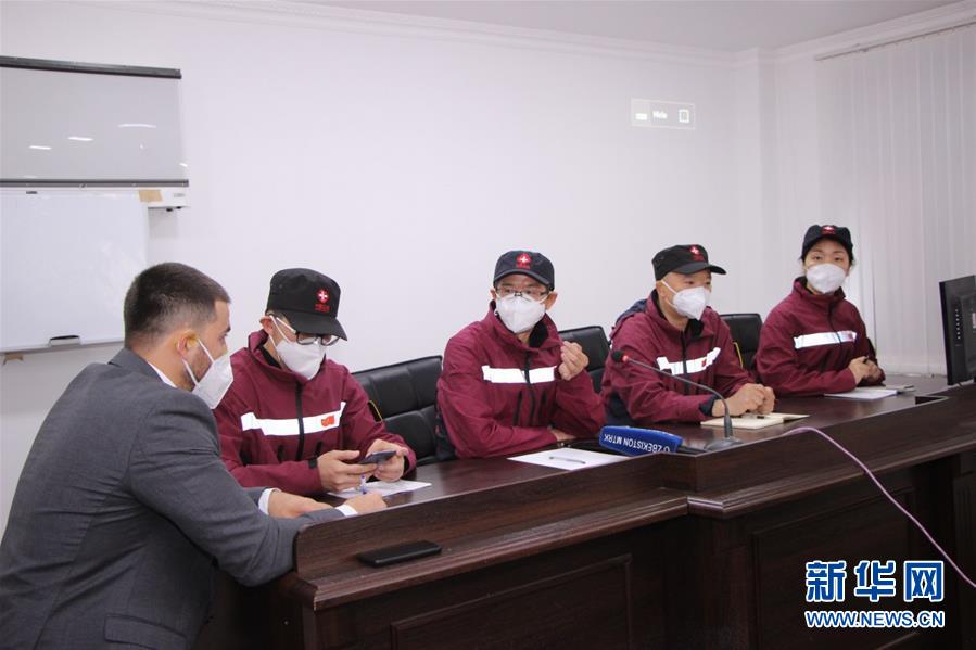 (國(guó)際疫情·圖文互動(dòng))(2)特寫:中國(guó)女婿“逆行”協(xié)助抗疫