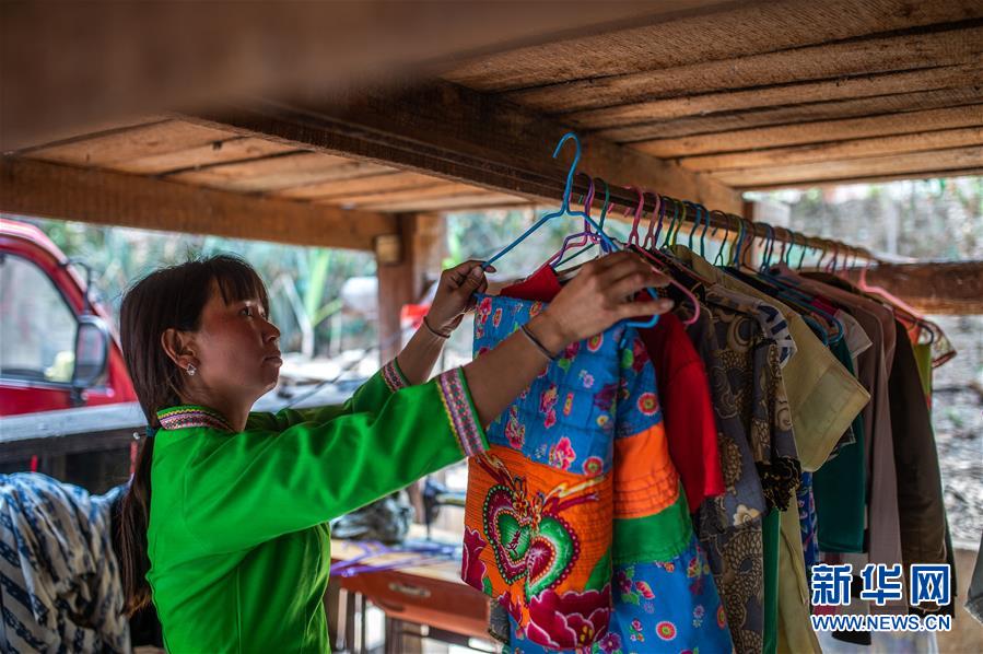 （決戰(zhàn)決勝脫貧攻堅&middot;圖文互動）（9）&ldquo;孩子再也不用學打獵了&rdquo;&mdash;&mdash;拉祜族女獵手告別狩獵