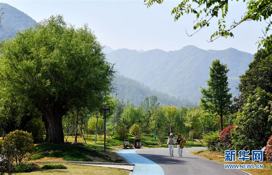 （新華全媒頭條&middot;圖文互動(dòng)）（8）循著習(xí)近平總書記的足跡，感受那山那水
