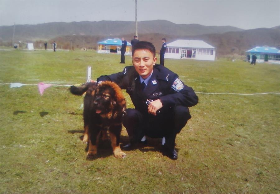 （為了民族復興&middot;英雄烈士譜&middot;圖文互動）蔡松松：用生命托舉生命