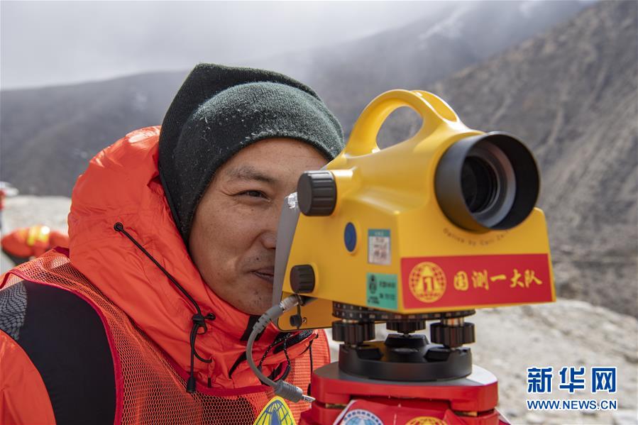 （2020珠峰高程測(cè)量&middot;圖文互動(dòng)）（2）珠峰&ldquo;身高&rdquo;從黃海測(cè)？&mdash;&mdash;專家解讀珠峰測(cè)高原理