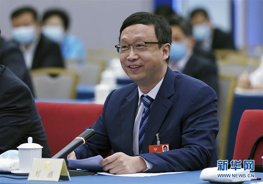 （新華全媒頭條&middot;圖文互動）（4）從人民中汲取磅礴力量&mdash;&mdash;習(xí)近平總書記同出席2020年全國兩會人大代表、政協(xié)委員共商國是紀(jì)實