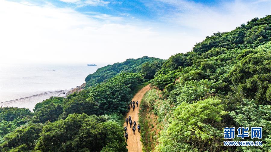 (圖文互動)(2)武警部隊抓好常態(tài)化疫情防控條件下“魔鬼周”極限訓(xùn)練