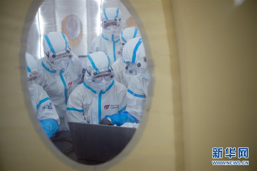 （新華全媒頭條&middot;圖文互動(dòng)）（3）構(gòu)筑守護(hù)城市、守護(hù)生命的堅(jiān)強(qiáng)防線&mdash;&mdash;北京開展大規(guī)模核酸檢測(cè)