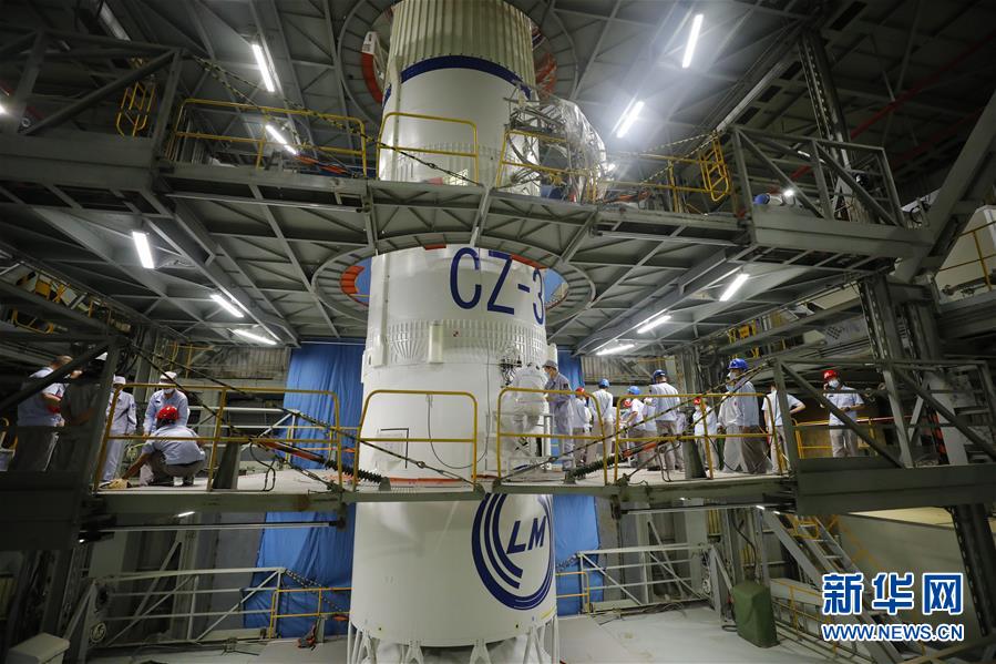 (圖文互動(dòng))(3)北斗發(fā)射緊急叫停后……——記西昌衛(wèi)星發(fā)射中心加注分隊(duì)黨員群體