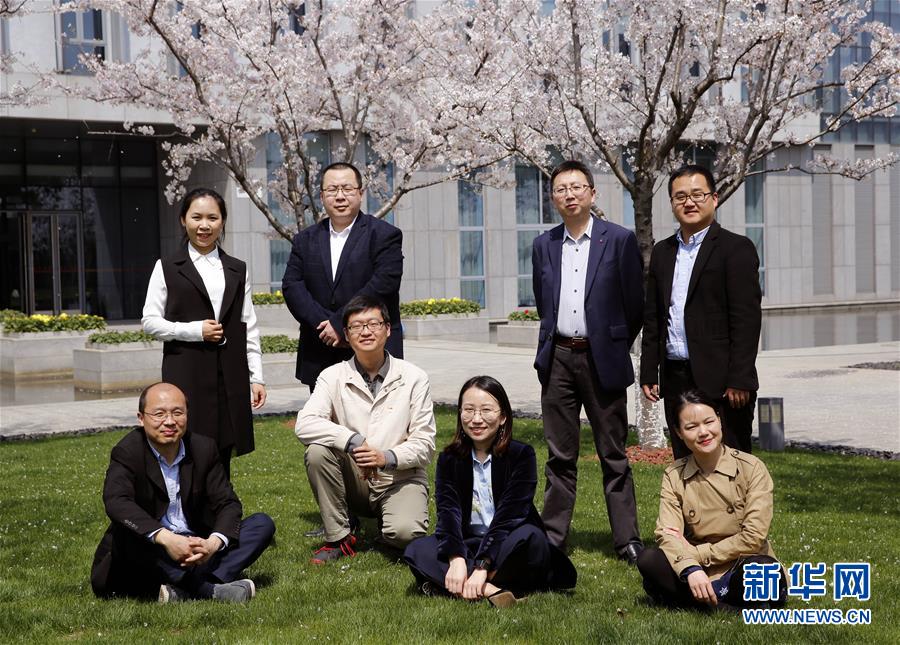 (新華全媒頭條·圖文互動)(5)永恒的明燈——寫在《共產(chǎn)黨宣言》中文首譯本出版100周年之際