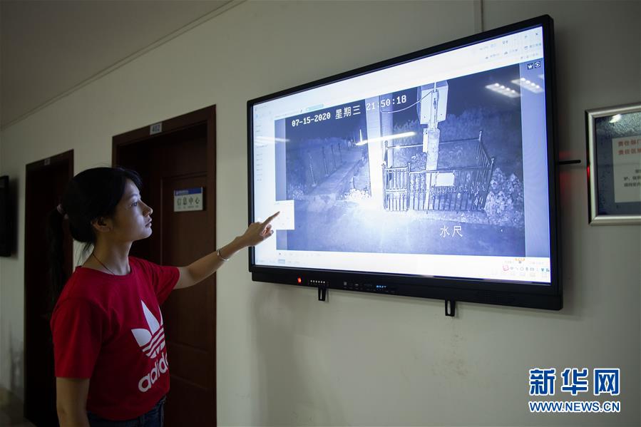 （防汛抗洪&middot;圖文互動(dòng)）（5）在大堤上成長(zhǎng)，為人民守護(hù)&mdash;&mdash;洪水中的青年&ldquo;生力軍&rdquo;