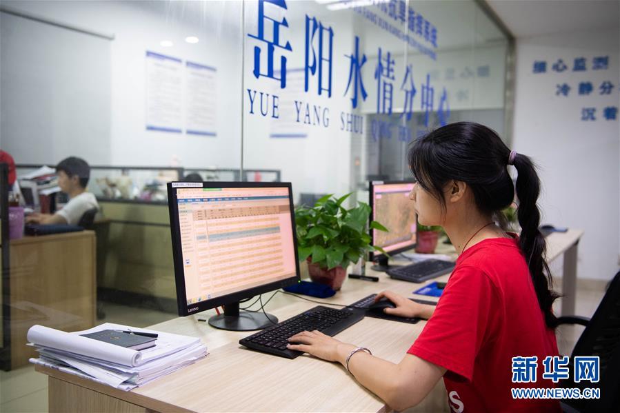 （防汛抗洪&middot;圖文互動(dòng)）（6）在大堤上成長(zhǎng)，為人民守護(hù)&mdash;&mdash;洪水中的青年&ldquo;生力軍&rdquo;