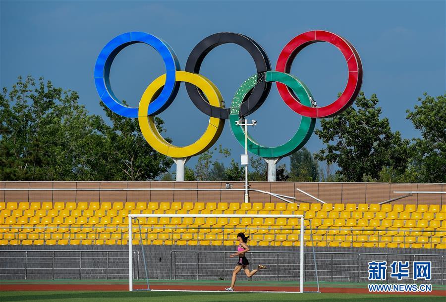 （體育&middot;圖文互動(dòng)）（19）父愛(ài)如燈  伴我奔跑