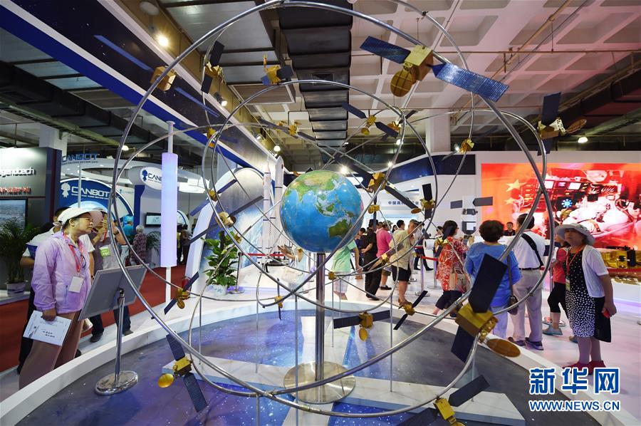 (新華全媒頭條·圖文互動)(6)中國北斗全球夢圓——寫在北斗三號全球衛(wèi)星導(dǎo)航系統(tǒng)全面建成之際