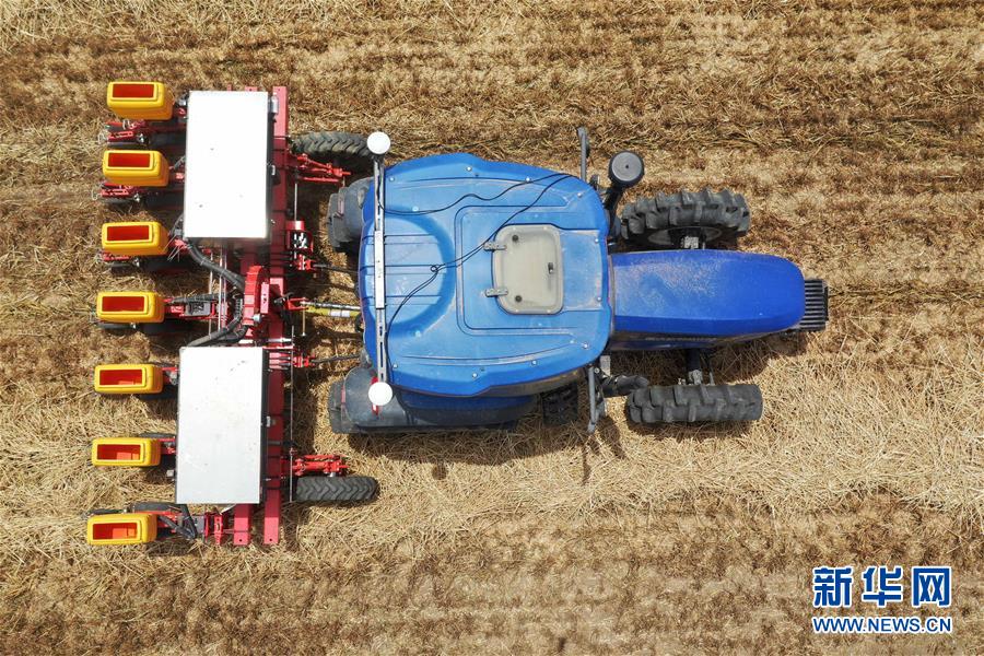 (新華全媒頭條·圖文互動)(10)中國北斗全球夢圓——寫在北斗三號全球衛(wèi)星導(dǎo)航系統(tǒng)全面建成之際