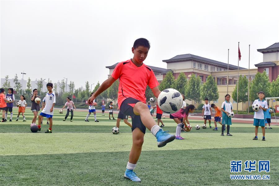 （特別的暑期生活&middot;圖文互動(dòng)）（1）文體活動(dòng)豐富河南農(nóng)村孩子暑期生活