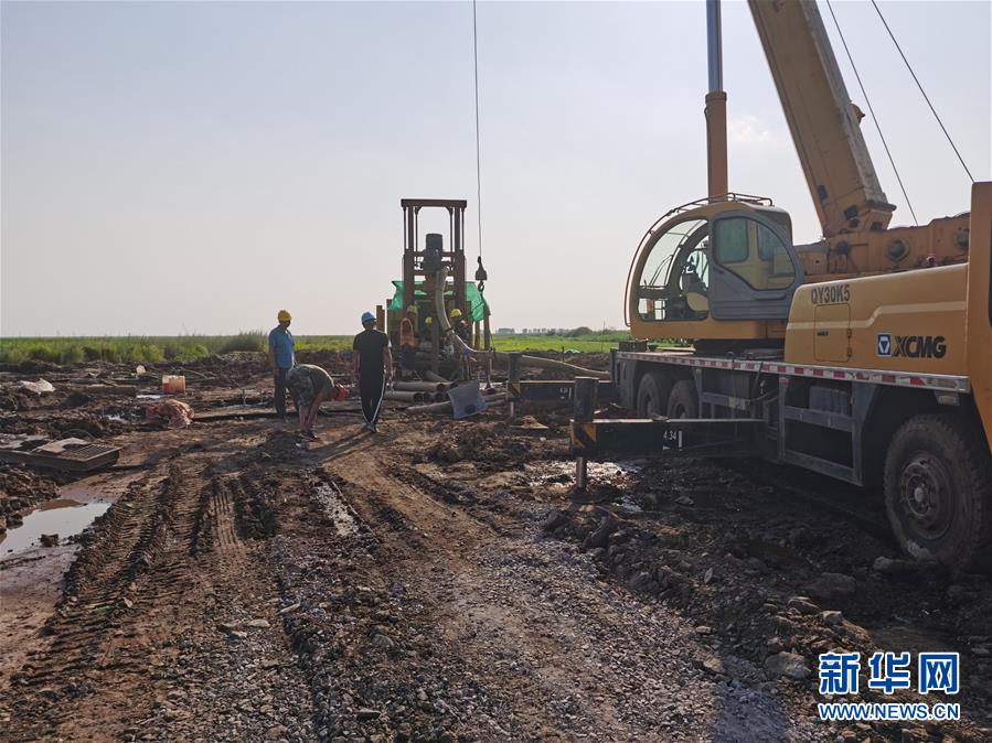 （在習(xí)近平新時代中國特色社會主義思想指引下&mdash;&mdash;新時代新作為新篇章&middot;習(xí)近平總書記關(guān)切事&middot;圖文互動）（4）激發(fā)每個經(jīng)濟(jì)&ldquo;細(xì)胞&rdquo;的活力&mdash;&mdash;千方百計把市場主體保護(hù)好