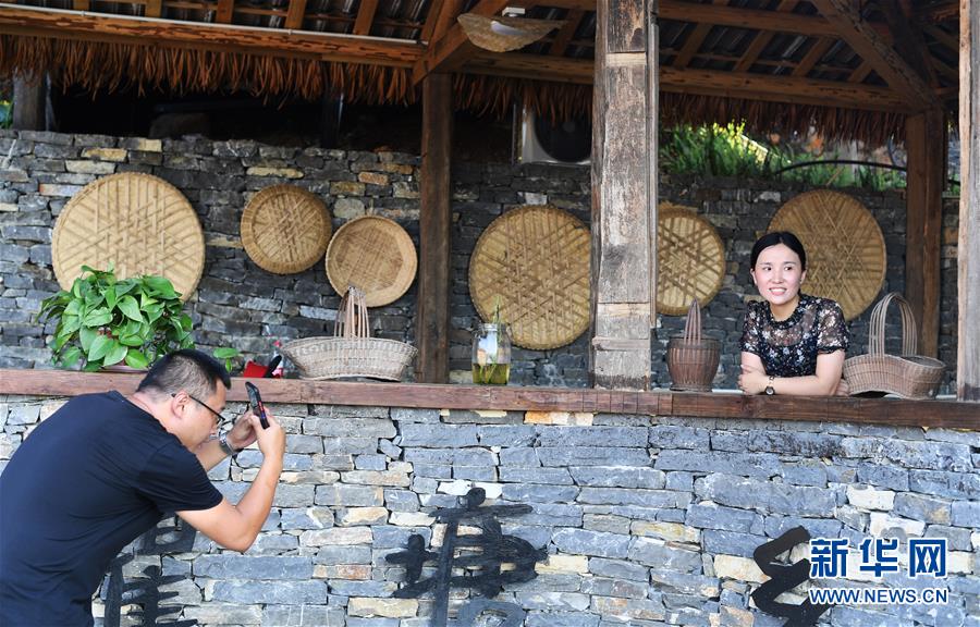 (決戰(zhàn)決勝脫貧攻堅(jiān)·圖文互動)(7)“三峽第一村”脫貧記