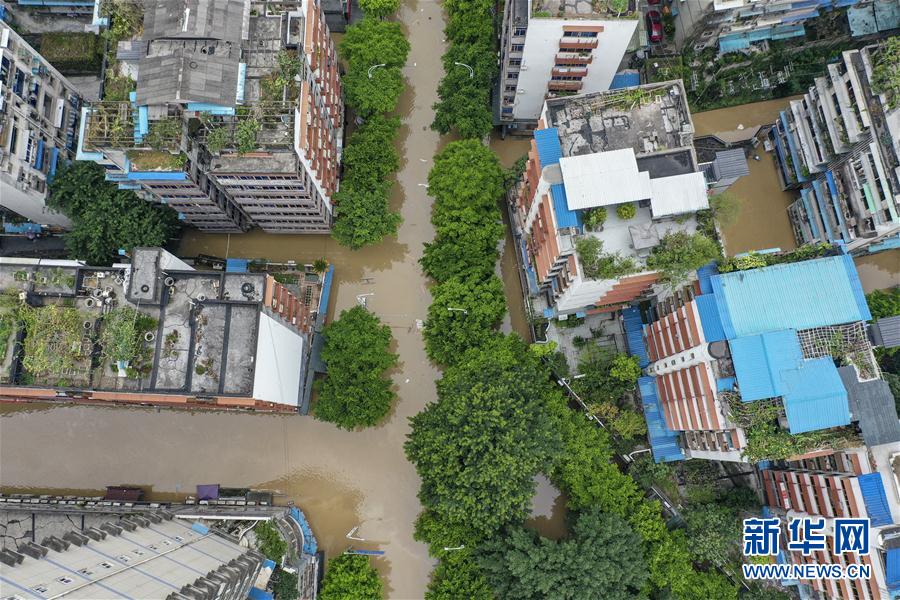 （防汛抗洪&middot;圖文互動(dòng)）（3）筑起防大汛的堅(jiān)強(qiáng)防線&mdash;&mdash;重慶防御長(zhǎng)江、嘉陵江過(guò)境洪峰現(xiàn)場(chǎng)記錄