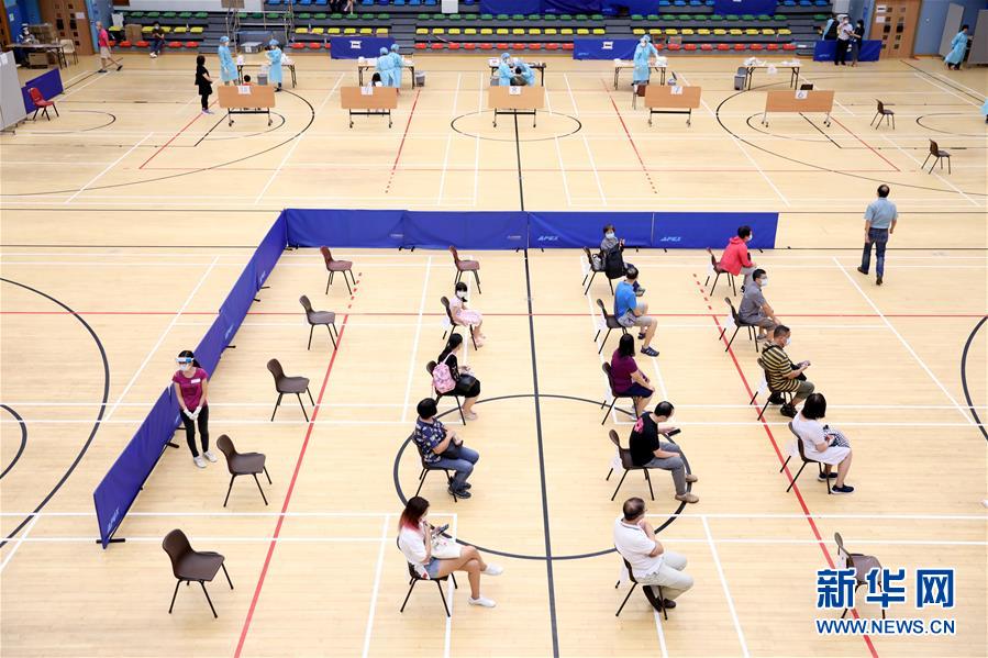 （圖文互動）（3）&ldquo;身為醫(yī)護人員一分子，應該出來幫忙&rdquo;&mdash;&mdash;參與新冠病毒社區(qū)檢測的香港醫(yī)護人員速寫