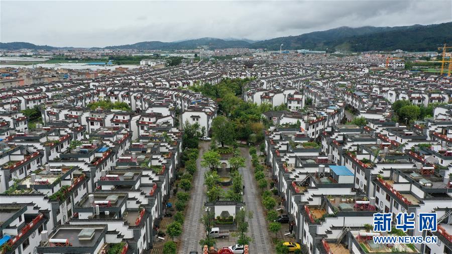 （走向我們的小康生活&middot;圖文互動）（1）&ldquo;云南第一村&rdquo;，共同富裕為什么能？