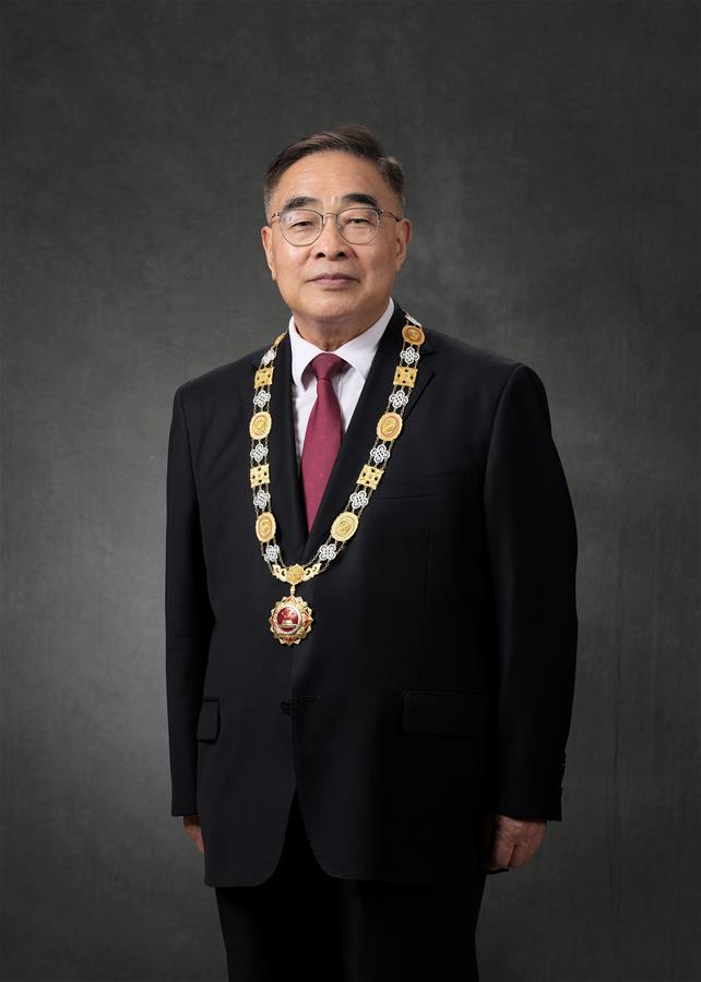 （新華網(wǎng)）&ldquo;人民英雄&rdquo;國(guó)家榮譽(yù)稱(chēng)號(hào)獲得者&mdash;&mdash;張伯禮