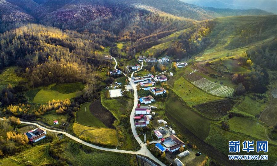 (新華全媒頭條·走向我們的小康生活·決戰(zhàn)決勝脫貧攻堅·圖文互動)(1)脫貧的顏色