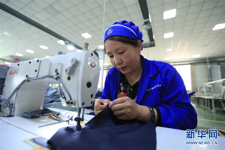 (新華全媒頭條·走向我們的小康生活·決戰(zhàn)決勝脫貧攻堅·圖文互動)(17)脫貧的顏色