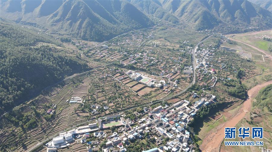 （坐著高鐵看中國&middot;圖文互動）（4）走成昆，感受闖過禁區(qū)的光影記錄