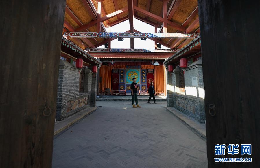 （全面建成小康社會(huì)&ldquo;百城千縣萬(wàn)村調(diào)研行&rdquo;&middot;圖文互動(dòng)）（4）北戴河村：藝術(shù)院落&ldquo;點(diǎn)亮&rdquo;鄉(xiāng)村致富路