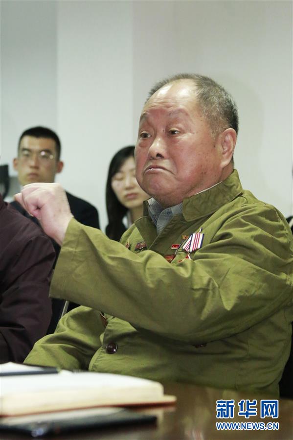 (紀念抗美援朝70周年·圖文互動)帶去一包糖果 裝回一袋獎章——記志愿軍老戰(zhàn)士林志洲