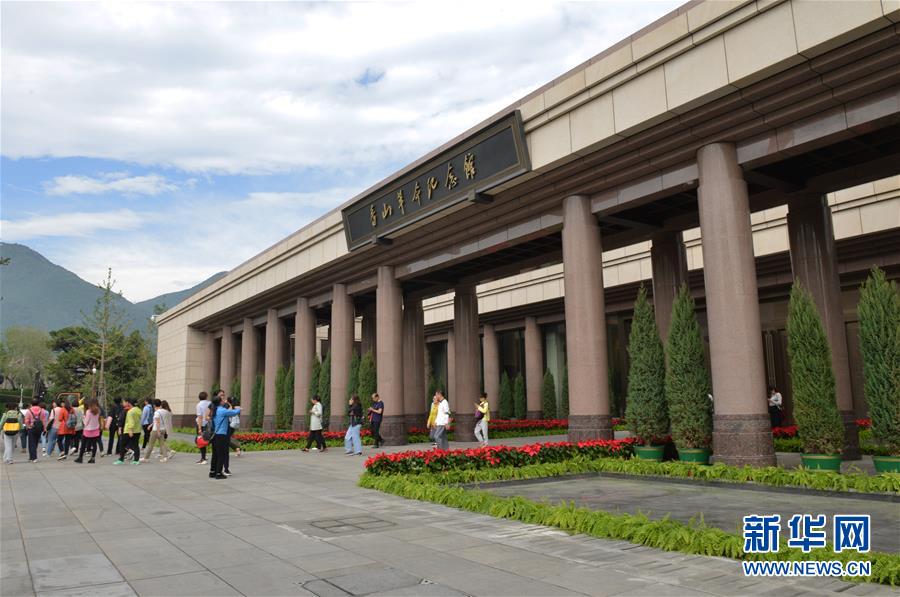 (新華全媒頭條·圖文互動)(6)人間正道是滄桑——獻(xiàn)給中華人民共和國70周年華誕