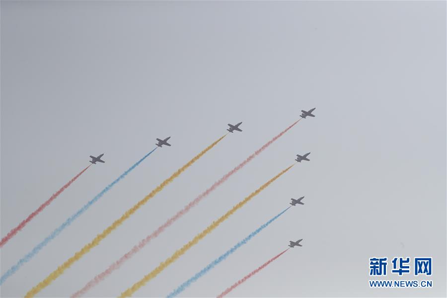 （國(guó)慶70周年&middot;慶祝大會(huì)）慶祝中華人民共和國(guó)成立70周年大會(huì)在京隆重舉行