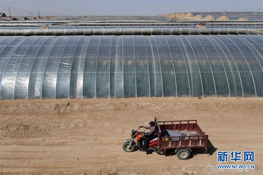 (新華全媒頭條·圖文互動)(14)春天里的5個“戰(zhàn)貧”瞬間——習(xí)近平總書記關(guān)于脫貧攻堅決策部署指引攻克最后的深貧堡壘