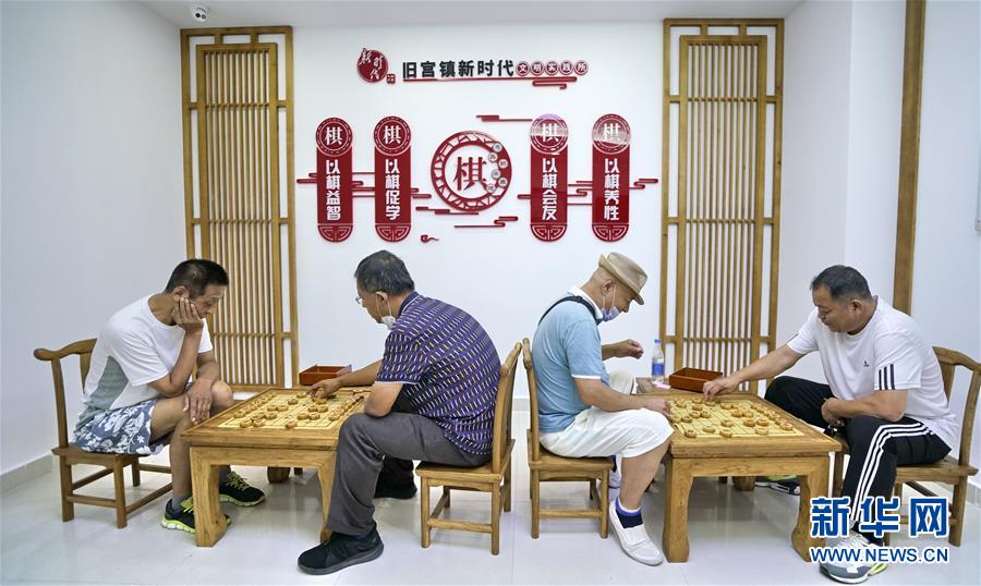 （總書記推動(dòng)的改革身邊事&middot;文化改革篇）（2）特寫：&ldquo;生活便利了，環(huán)境變美了，人也舒心了&rdquo; &mdash;&mdash;感受基層文明實(shí)踐站里的惠民服務(wù)